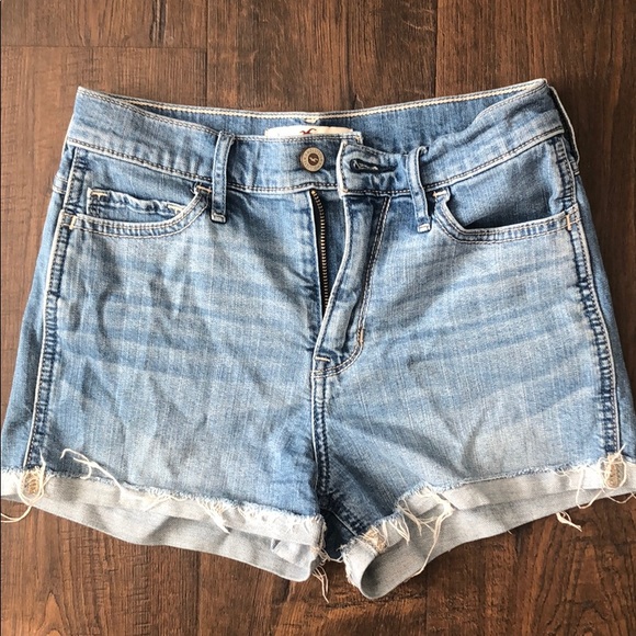 Hollister Pants - Hollister High Rise Denim Shorts